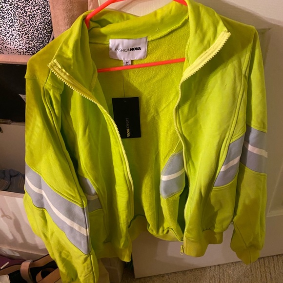 NWT Fashion Nova zip up jacket with pockets! LIME - Picture 6 of 8